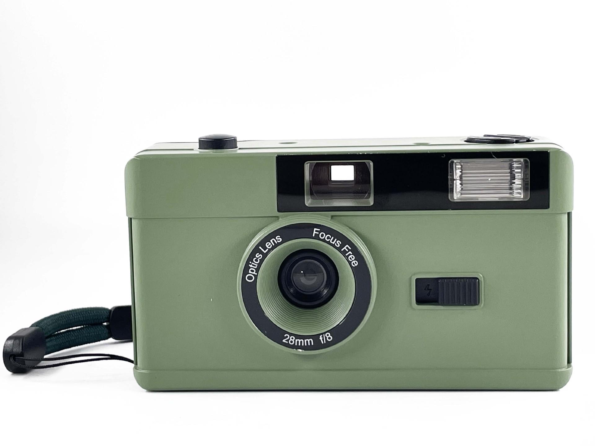 

35MM Reusable Retro Film Camera with Flash армия зеленый