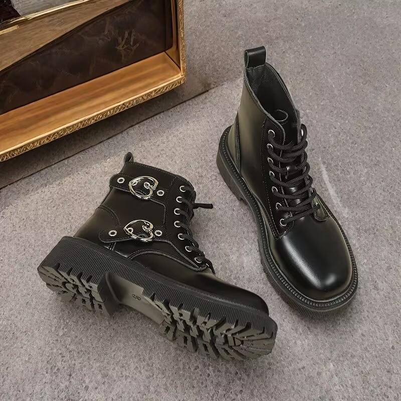 2025 autumn and winter new retro leather short boots platform locomotive Martin boots western tooling boots Chelsea cigarette boots women