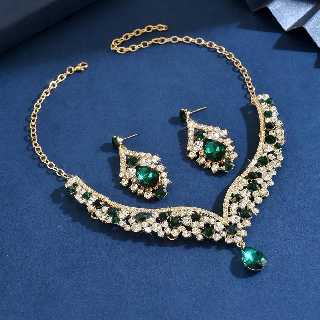 Vintage Evening Dress Jewelry Set: European & American Floral Necklace and Earrings