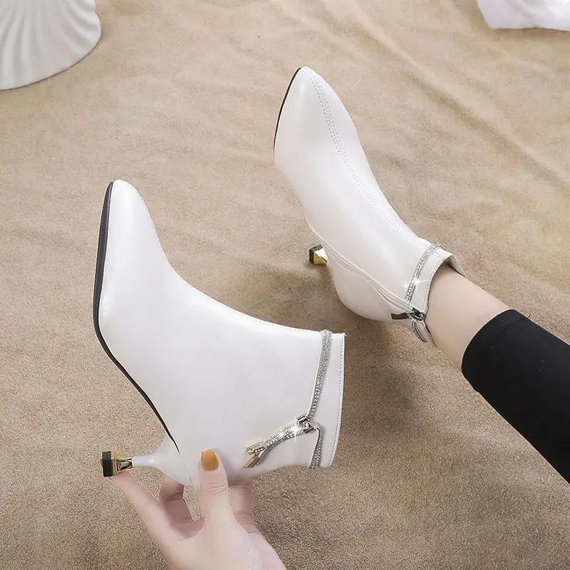 Fashion Ankle Boots for Women Heeled Fur Autumn Winter Leather Booties Designer Luxury Comfortable and Elegant Sale Pu Woman Short Shoes