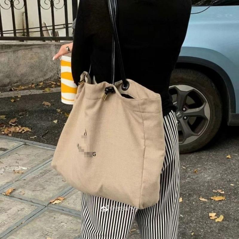 Large Capacity Tote Bag High-end Fashion Canvas Bag Tote Bag Large Capacity Daily Vacation Handbag