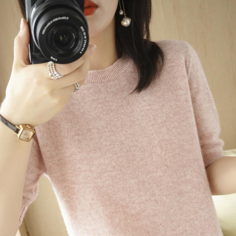 Spring and Autumn 2025 New 11 Color Round Neck Sweater Women's Pullover Knitwear Solid Color Long Sleeve Women's Thin Underlay Short Underlay Shirt