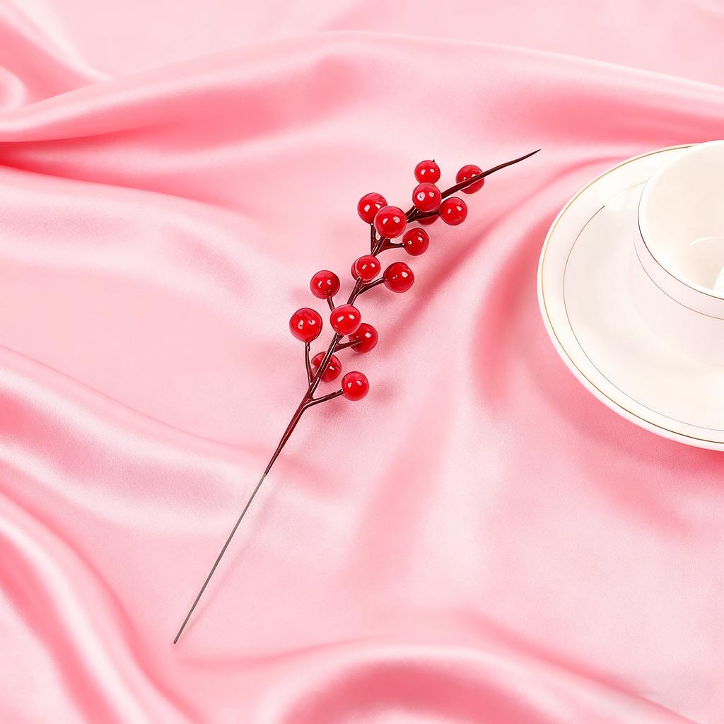 Tatil Yapay Kırmızı Meyve Dalı Süsleme