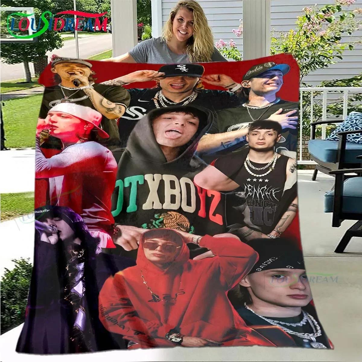 Singer P-Peso P-Pluma Pattern Blanket Flannel Thin Blanket Portable Home Travel Office Lunch Break Blanket Birthday Gift 75X95CM