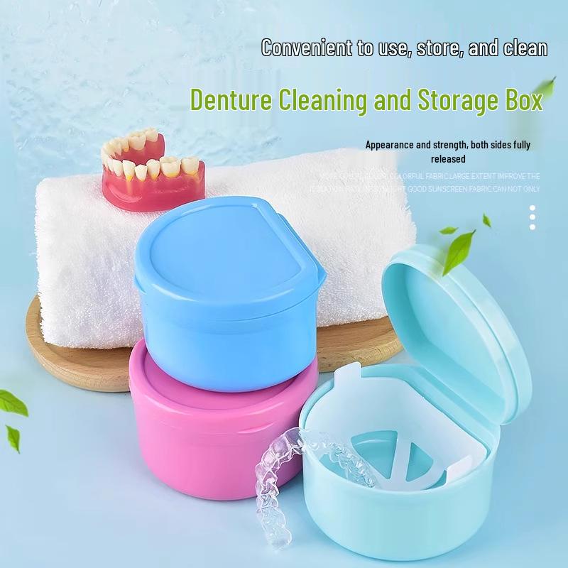 Newcomer 1.13 Portable Denture & Mouthguard Storage Case