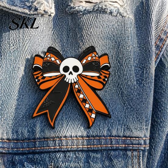 Thickened Metal Brooch Pin, Enamel Skull Bow Design Brooch, Halloween Style Snap-On Bright Color Pin Badge for Backpacks Collars Hats Holiday