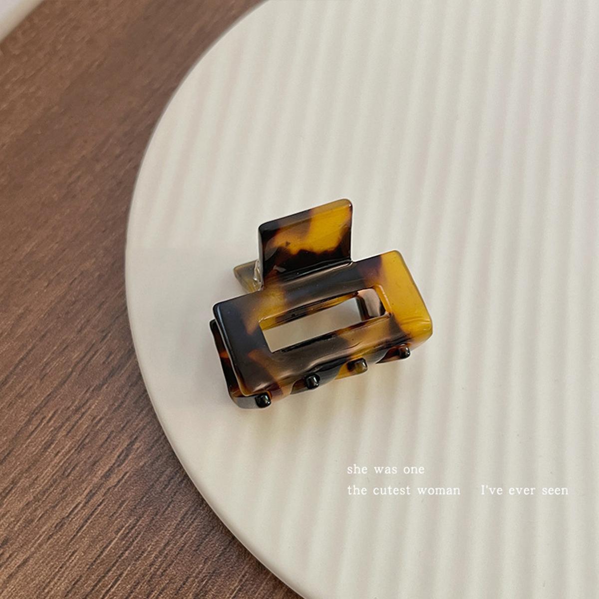 

1pc acetate leopard print checkerboard plaid hairpin, classic and daily grab clip, small square high ponytail hair claw