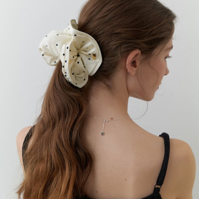 

CARRY BARRETTE Carry Barrette Dot Scrunchie black