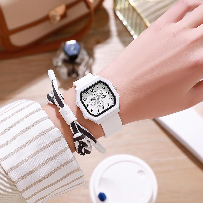 Dijie Square Couple Quartz Watch Women'S Watch Light Luxury Niche Mori Retro Square Dial