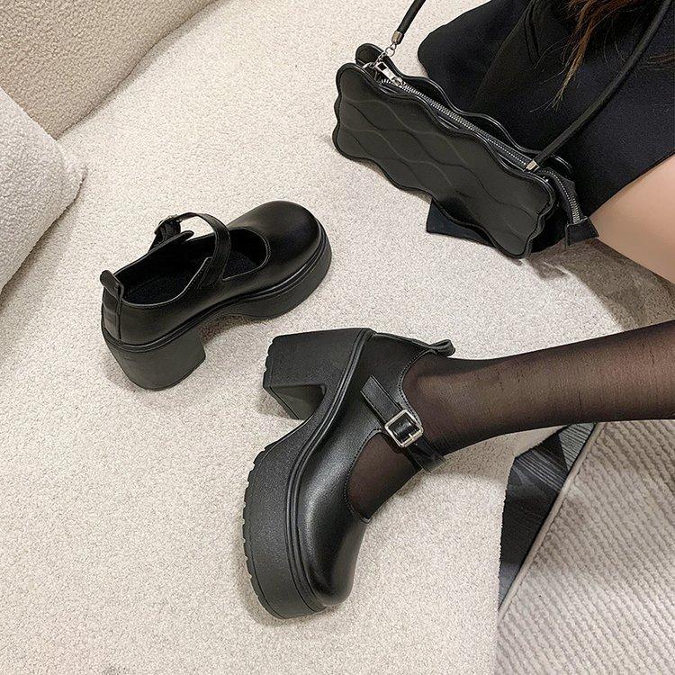 Fashion Lolita Shoes Branded Pumps Sandals Ladies Square Heel Shallow Mouth 2025 Round Toe Women's Sneakers on Thick Soles Mary Jane Fas