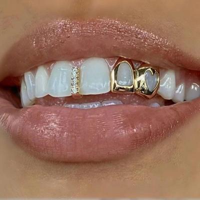 Jinwu Two-Tone Hollow Heart Grillz - Hip Hop Gold Teeth Streetwear Accessory