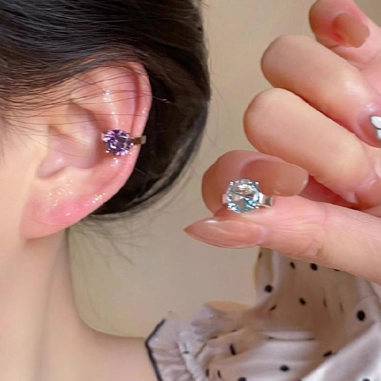Fashionable Clip On Ear Cuff With Cubic Zirconia Stones Versatile Alloy Jewelry For Women No Piercing