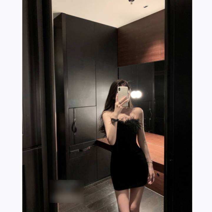 Birthday party skirt high-end black tube top temperament socialite party party fur collar dress