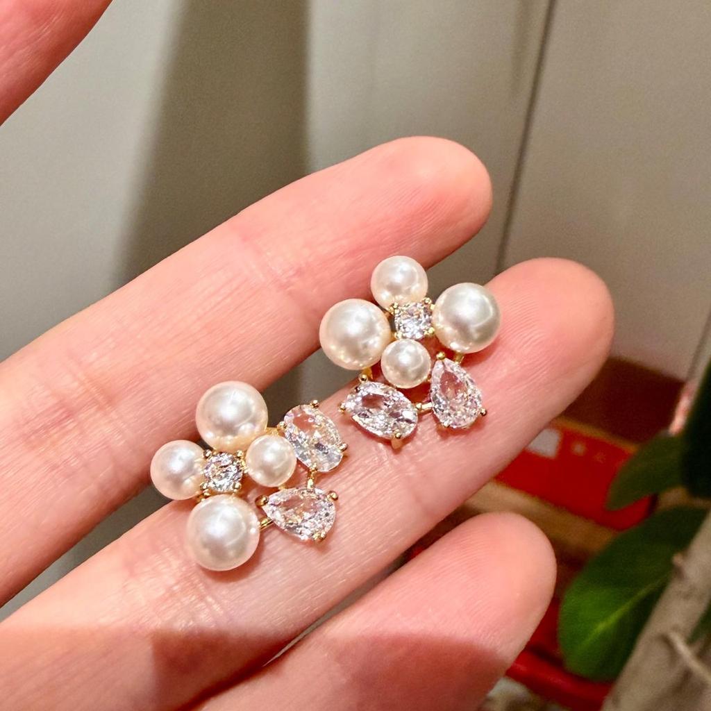Romantic Zirconia Petal Pearl Stud Earrings: Unique, Beautiful, Light Luxury Flower Design for New Year.
