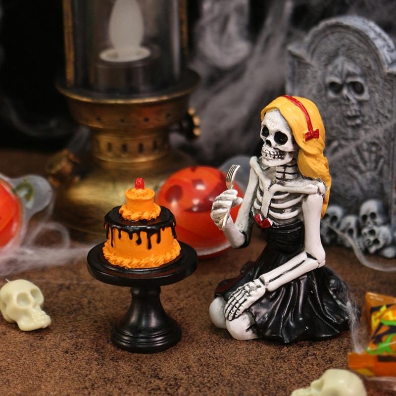 Cake Eating Skeleton Ornaments Skeleton Girl Eating Cake Figurine for Halloweens Party Decoration