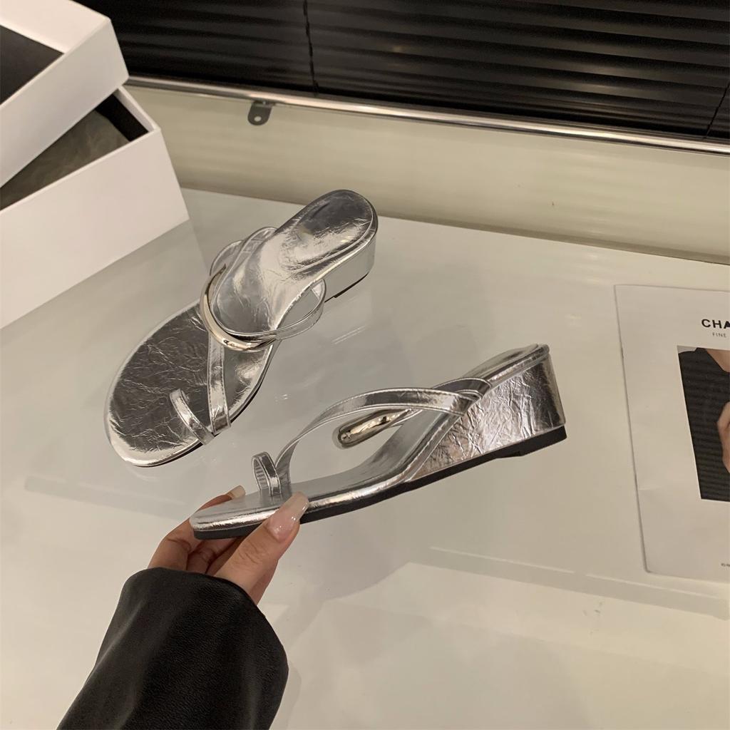 Keilabsatz High Heel Zehenbedeckt Coole Slipper Damenschuhe Oberbekleidung Temperament Erhöht Silberne Sandalen