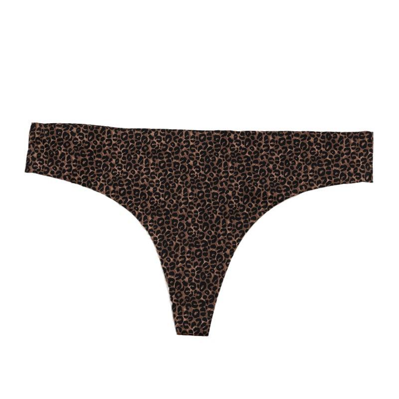 Women's Plus Size Leopard Print Seamless Ice Silk Panties - Sexy, Thin, Breathable