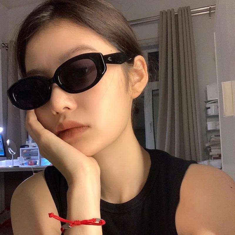 Vintage Cat Eye Sunglasses Woman Retro Shades Black Eyeglasses Female Fashion Small Frame Mirror Eyewear Uv400