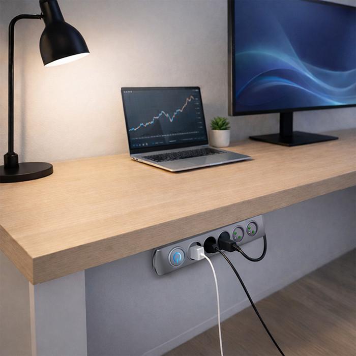 Qoltec Surge Protector Power Strip | 5 Sockets | 1.8m | Gray