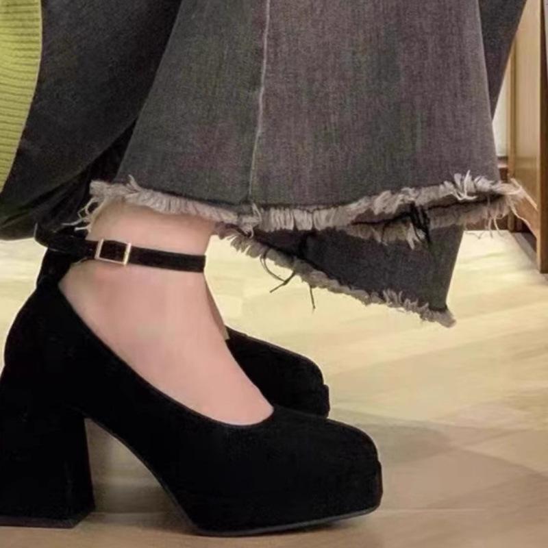 2024 Versatile Black Chunky Heel Mary Jane Shoes for Women - Elegant Bridesmaid or Wedding Shoe