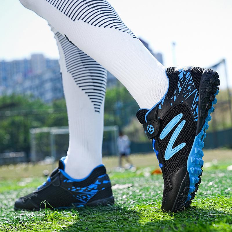 Mesh Velcro Children's Football Shoes Teen Students Breathable Broken Nails Middle and Older Children's Game Training Sneakers Men