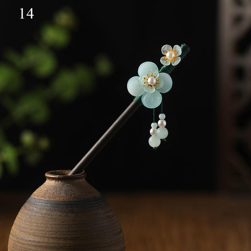 Vintage Handmade Luxury Flower Tassel Hairpins Hair Sticks Hair Wood Chinese Hair Stick Pins For Women Hair Ornaments headdress