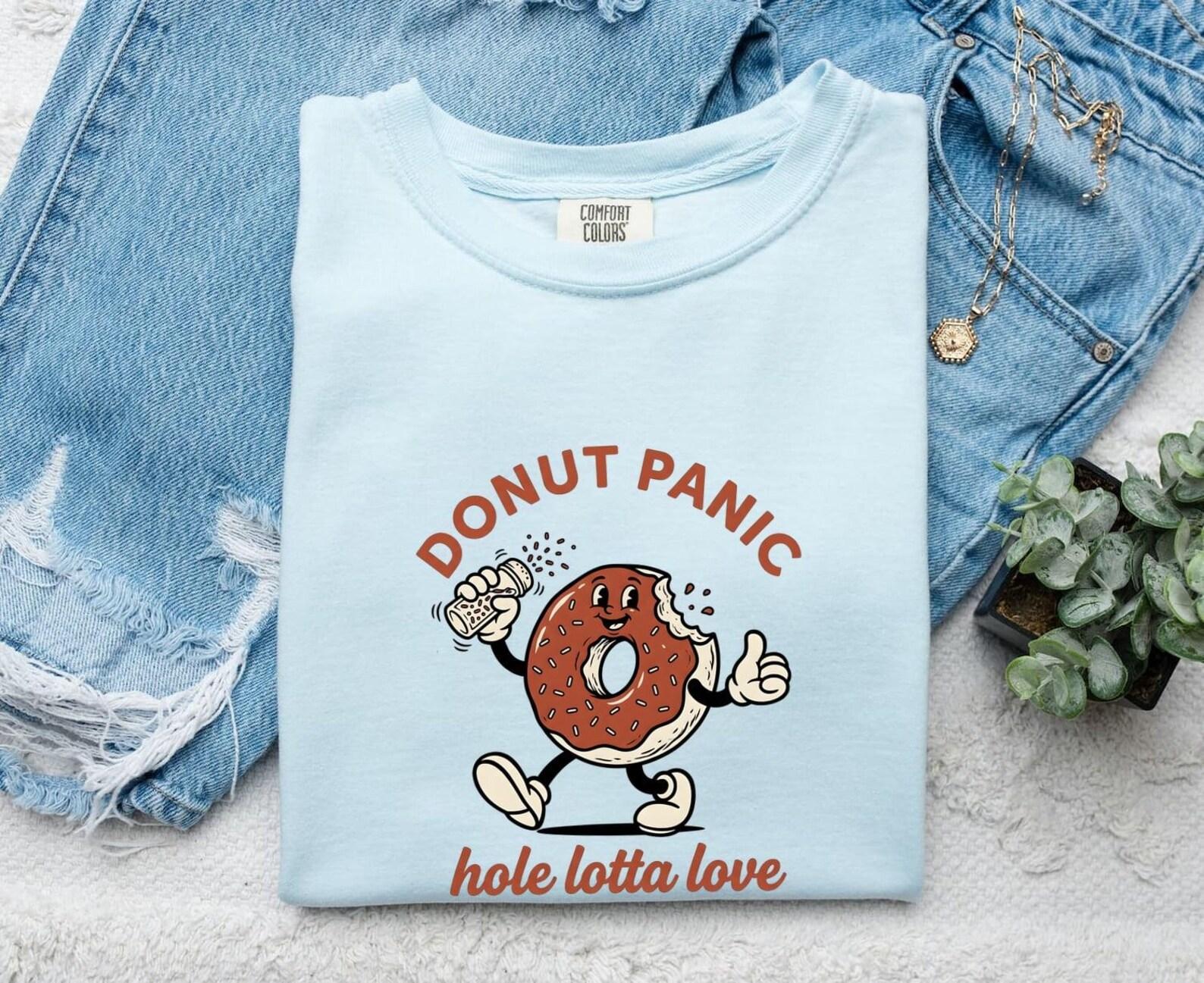 Donut Character Shirt Food Humor Gift Women Cartoon Tee Doughnut T-Shirt Foodie Fan Comic Tshirt Funny Graphic Retro Sprinkles Tshirt S