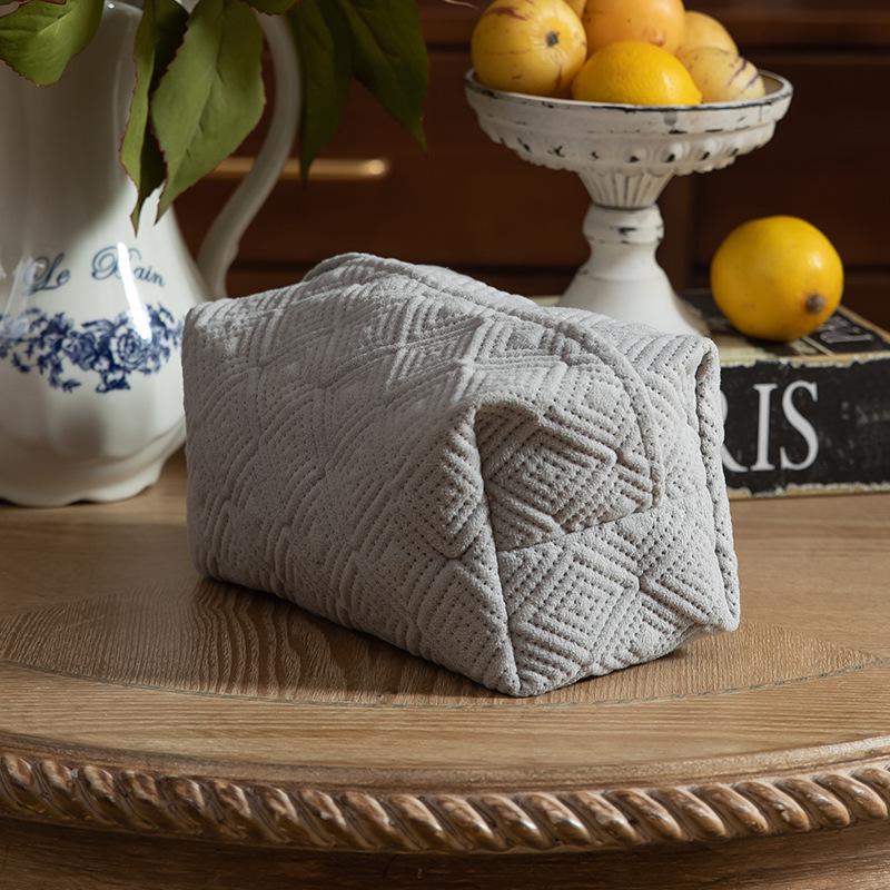 

Коробка для салфеток Macaron Solid Color для дома и автомобиля 18*9*9cm серый