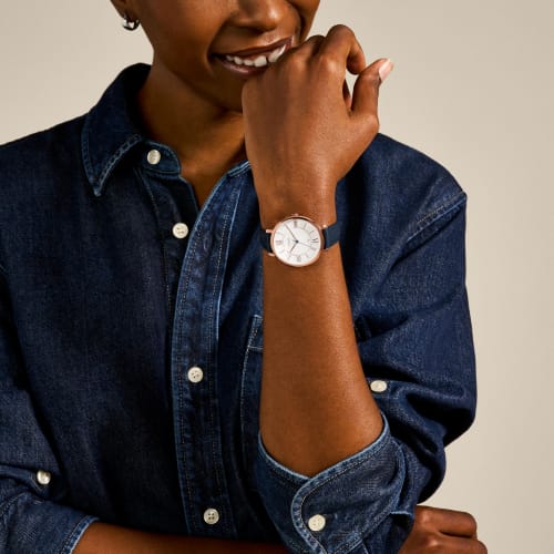 Fossil Women's Analog Casual Quartz Watch ES3843, Ships Internationally