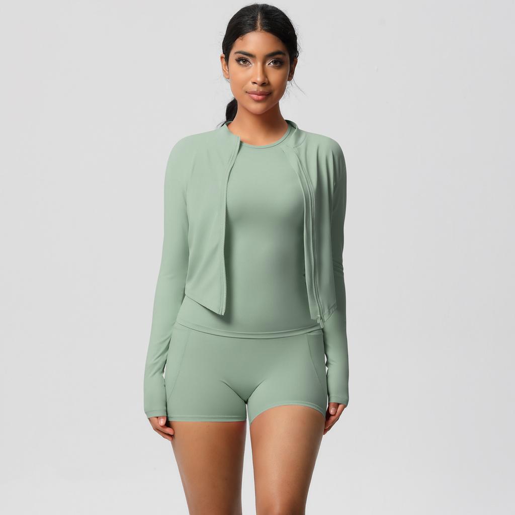 New Cloud Sensing Quick Drying Tight Pocket Shorts Three Piece Set Pilates Yoga Running Fitness Set For Women