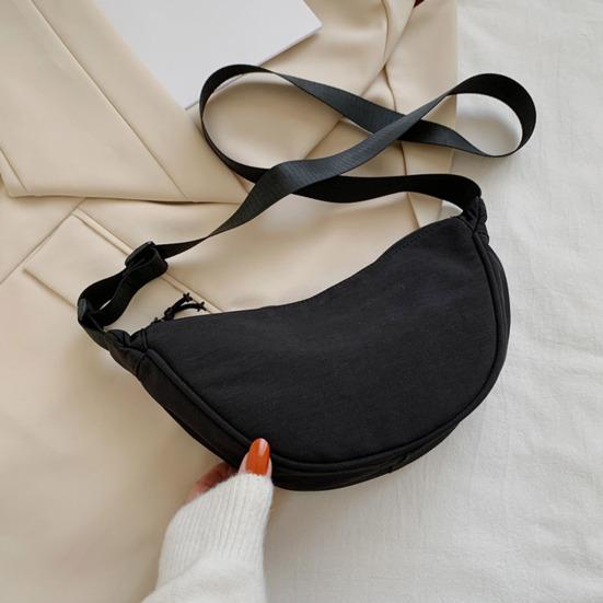 Snygg kvinnor bröstväska Stor kapacitet nylon present