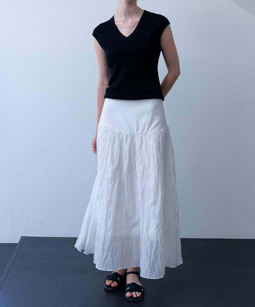 Meojiaenminggeul Ete Contour Wrinkle Midi Skirt (White)