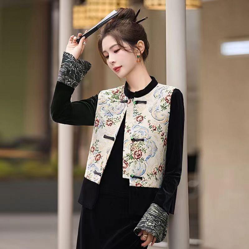 

2024 Women s Spring Embroidered Chinese-Style Sleeveless Vest XXL [suggested weight 105-120 kg]