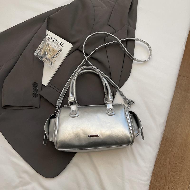 Niche bag summer new fashion commuter shoulder crossbody hand bag