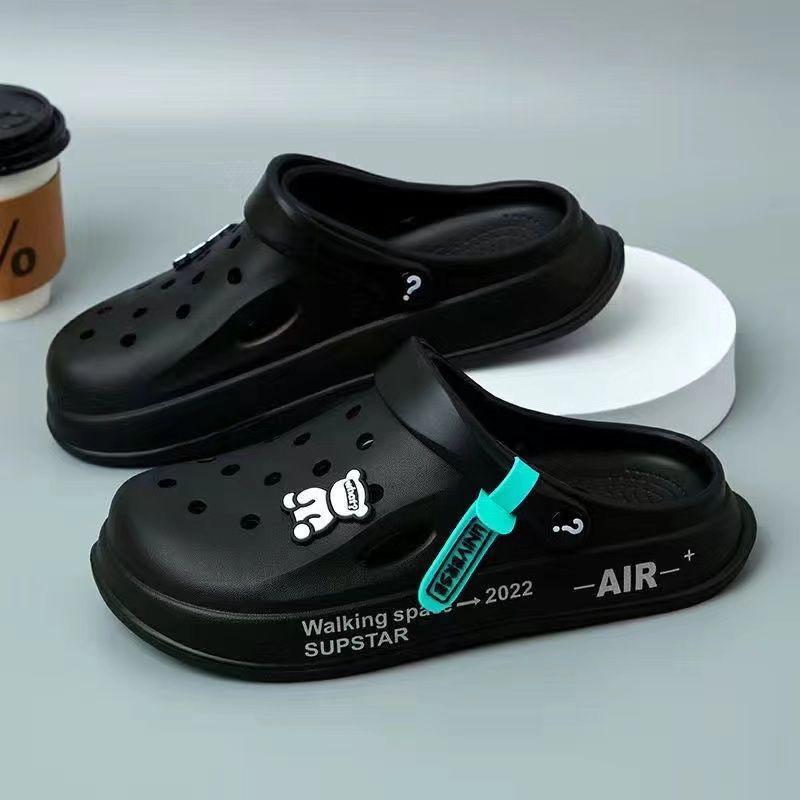 Men's hole shoes 2025 new non-slip thick-soled casual outer wear beach soft-soled nurse bag head slippers men