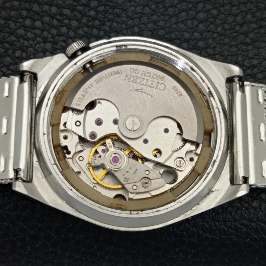 VINTAGE CITIZEN AUTOMATIC 8200 JAPAN MENS WHITE COLOR DIAL WATCH A702140-5 R208-a702140