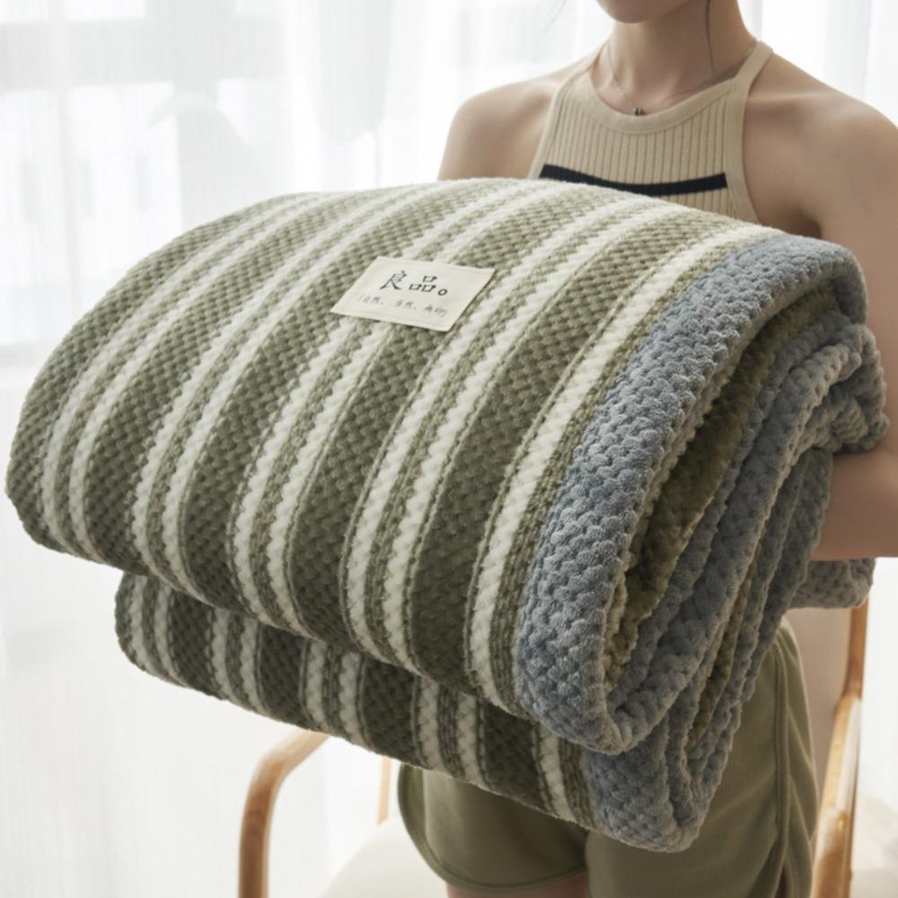 Coral Fleece Winter Throw Blanket Warm Sofa Throw Cozy Nap Blanket Dormitory