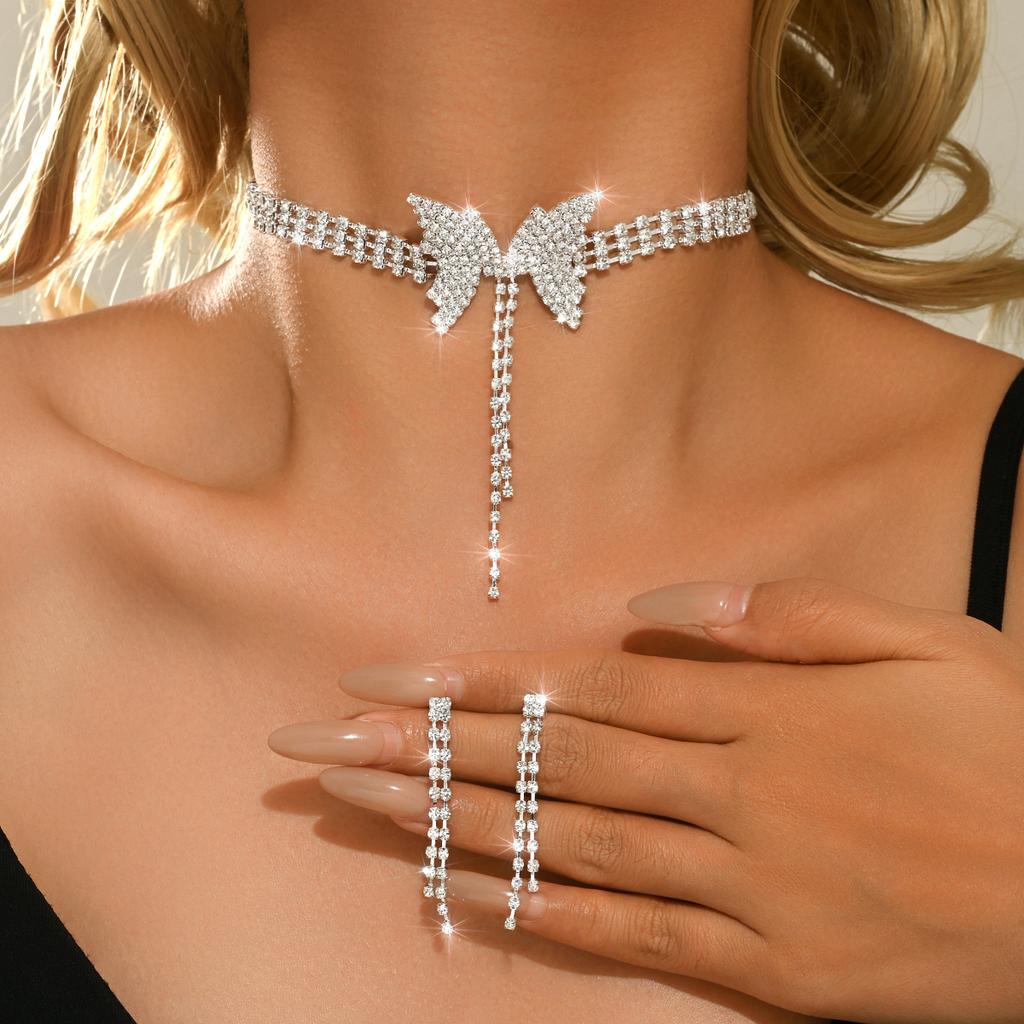 Wholesale of cross-border butterfly luxury necklaces, earrings, wedding dresses, versatile accessories for Europe and America