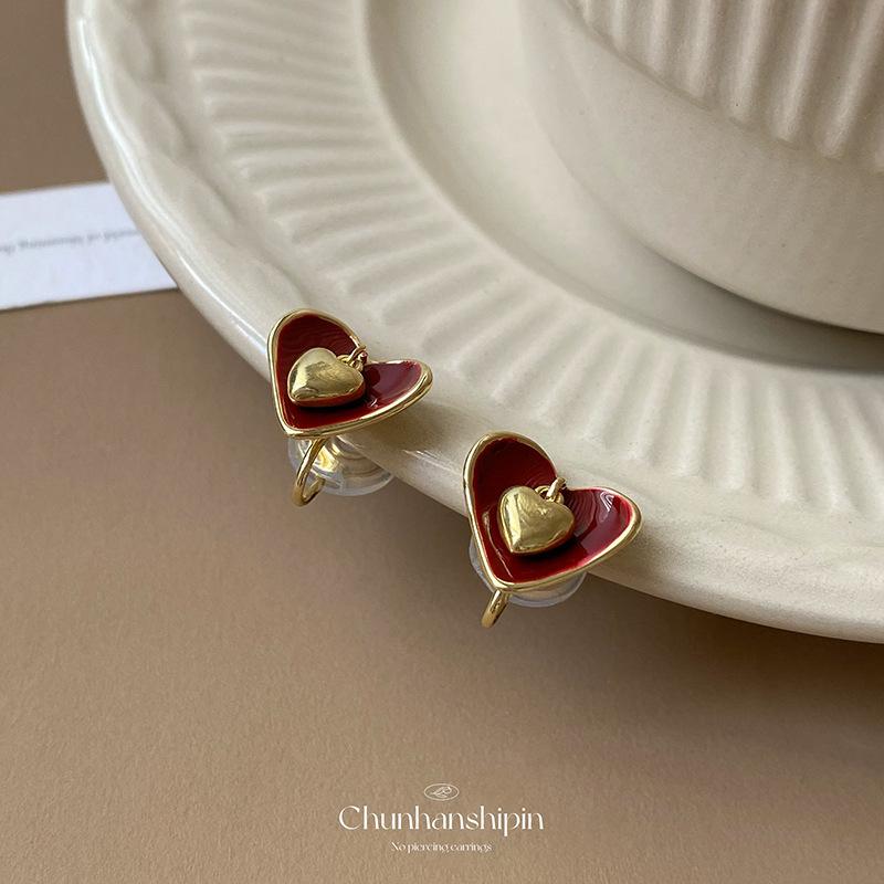 New French Popular Love Retro Premium Drop Glaze Autumn and Winter Stud Earrings Fashion Temperament Ear Clips Hole-free Exquisite Earrings