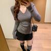Figurbetontes V-Ausschnitt-Unterhemd für Damen Frühherbst Pure Desire mit schickem Pullover Langärmeliges Strickoberteil