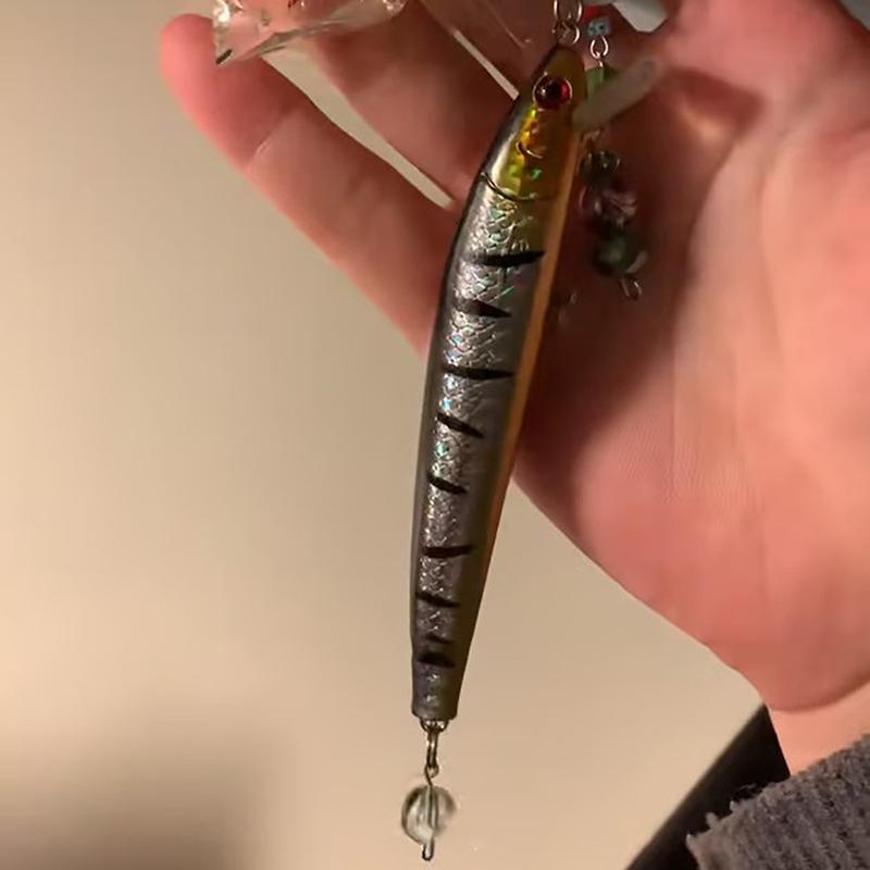1 Stück Schöner Schmuck Künstlicher Fischköder Schwimmköder Handy-Lanyard Anhänger Für Männer und Frauen Handgemacht Fisch Schlüsselanhänger