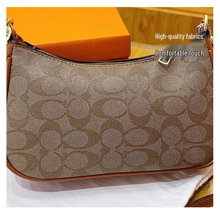 Women's Classic Versatile Crescent Crossbody Bag with Chain Print