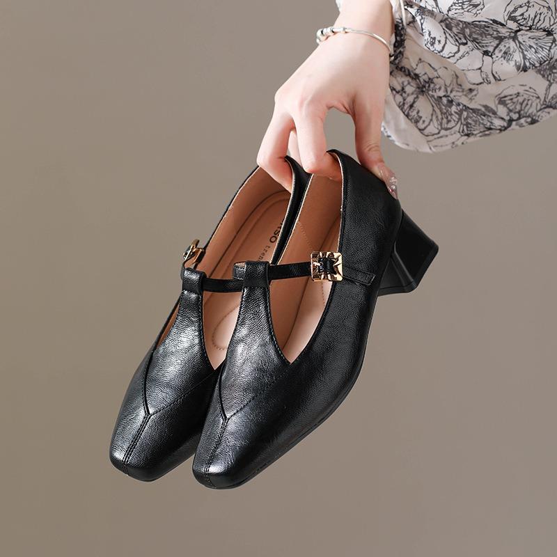Retro Mary Jane shoes women's new autumn thick heel medium heel single shoes with buckle belt light mouth small leather shoes