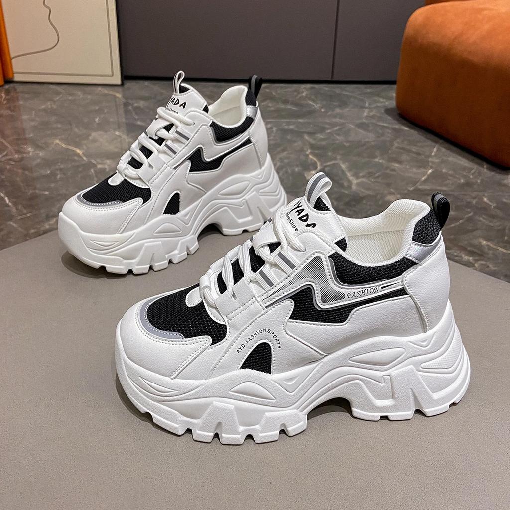 Hot Selling Women's Platform Sneakers Summer 2025 New Net Face Casual Sports Shoes Women's Thick Soled Lace-up Vulcanized Shoes