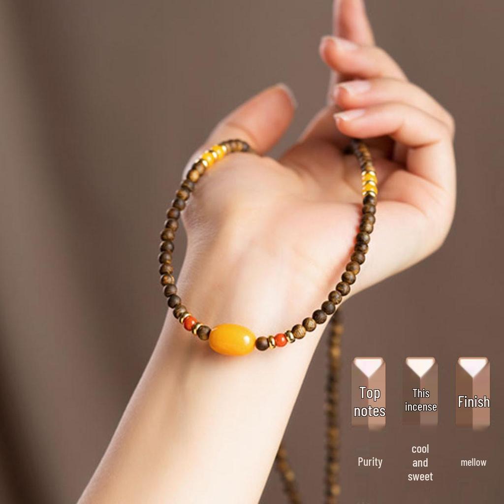 Women's Natural Agarwood & Amber Clavicle Necklace - Versatile Choker Sweater Chain