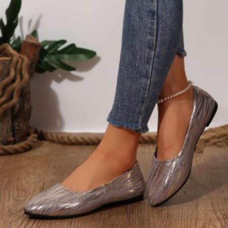 

Large size summer new casual single shoes women s breathable shallow mouth flat bottom pointed head one pedal 42