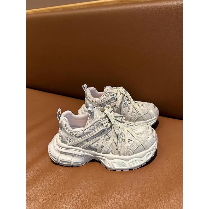 Zapatos de mujer con suela gruesa, nuevos, de malla transpirable, informales, deportivos y con aumento de altura.