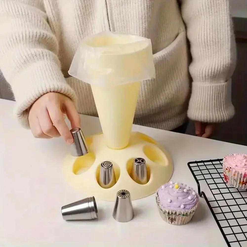 Pekáčový úložný stojan 8-slotový velkokapacitní držák na zdobící sáčky a trysky pro kuchyňské pekařské příslušenství