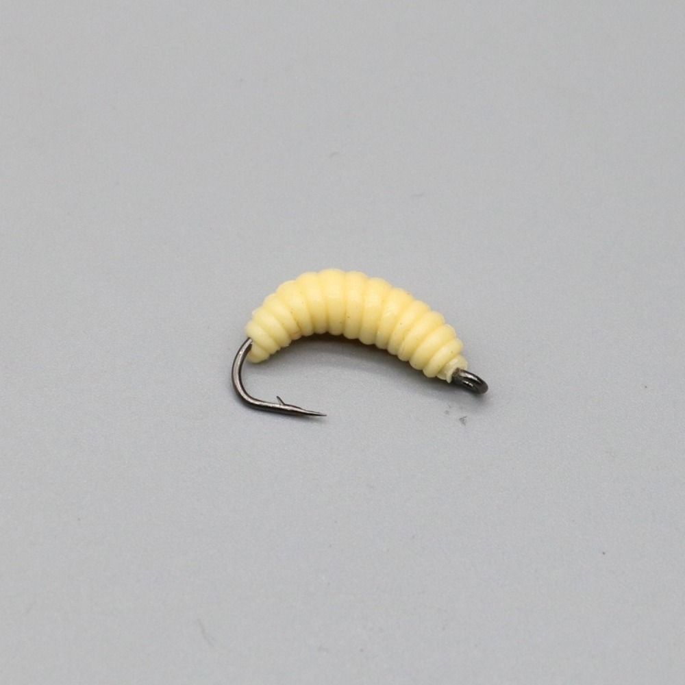 30Pcs/Box Soft Material Simulation Breadbug Lures Artificial Worms Freshwater Fishing