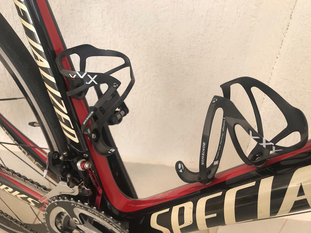 2 ks Držák na láhev na kolo z plných uhlíkových vláken MTB Silniční kolo Držák na láhev Ultralehké cyklistické vybavení matný/lesklý 4 barvy 1